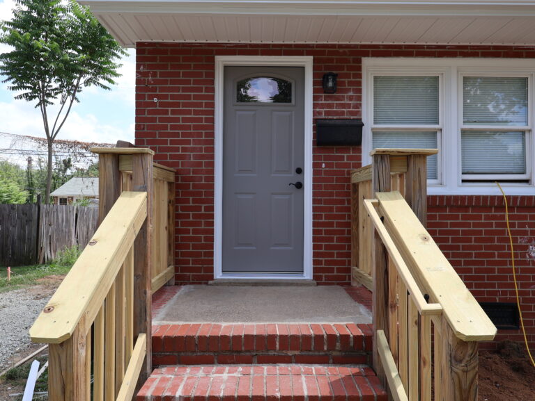 Fredericksburg Habitat for Humanity door project complete