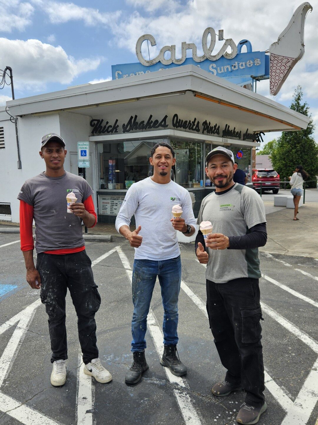 Renewal by Andersen installers enjoy frozen custard at Carl's in Fredericksburg, VA